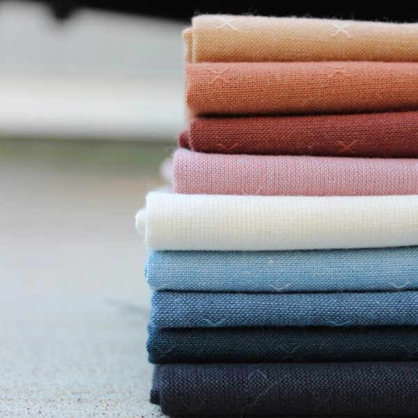 Canyon Blues Fat Quarter Bundle
