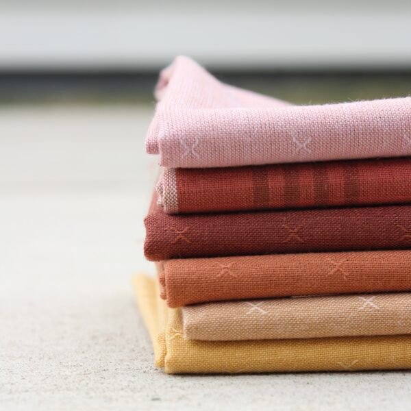 Rust & Rose Fat Quarter Bundle