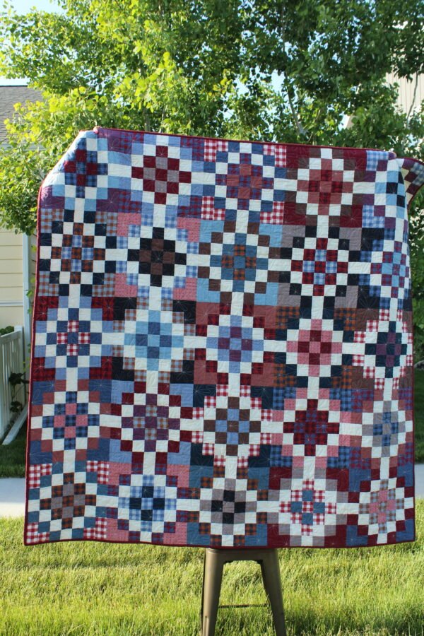 Checkered Garden Firework Quilt - Image 2